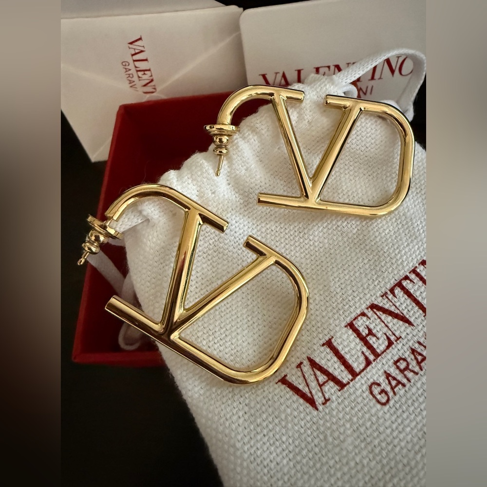VALENTINO GARAVANI EARRINGS